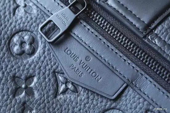 LOUIS Messenger VUITTON S-Cape 0608